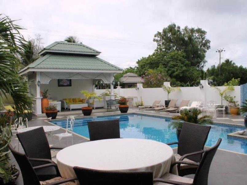 Le Bonheur 3* Machabee