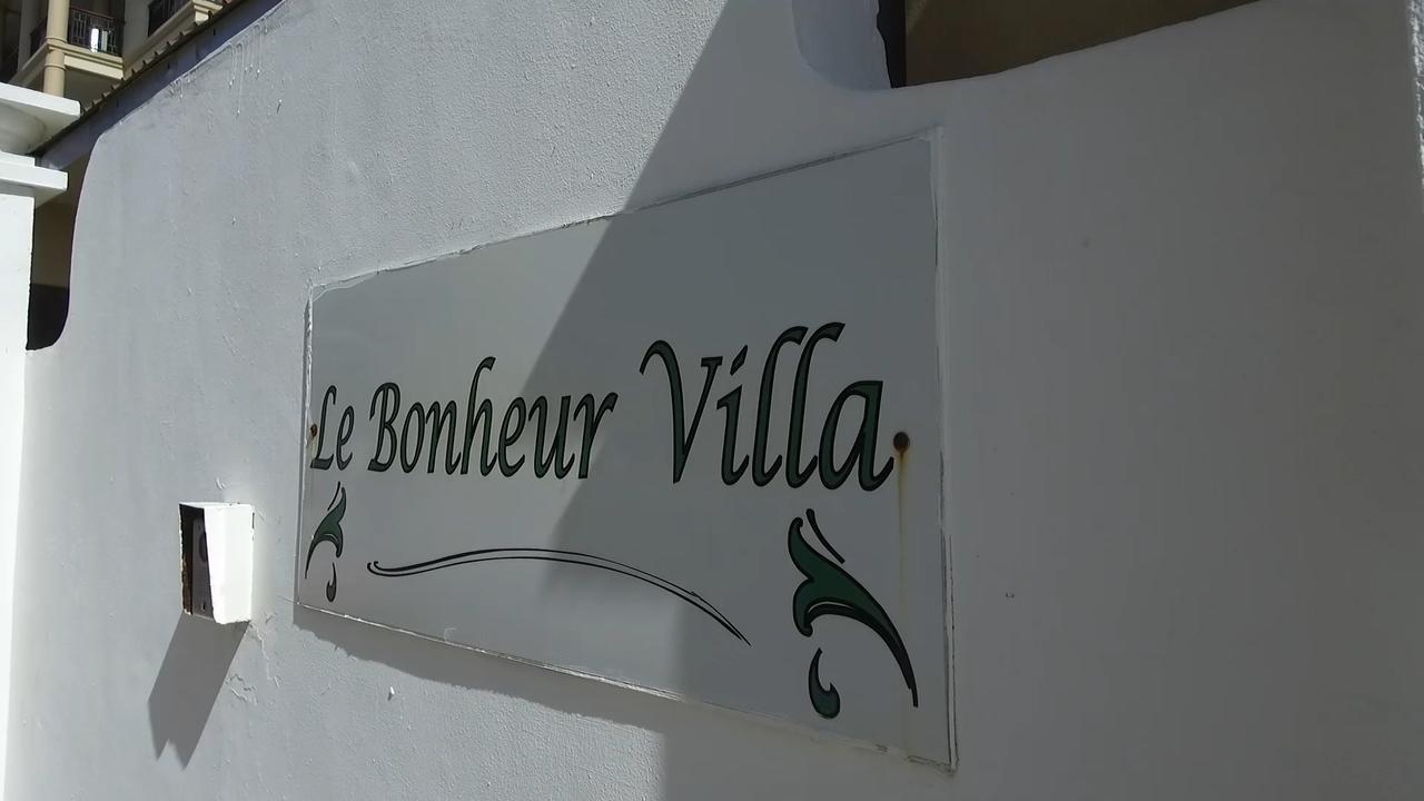 Pensión Le Bonheur 3*